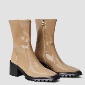 Lattelier Shiny Boots